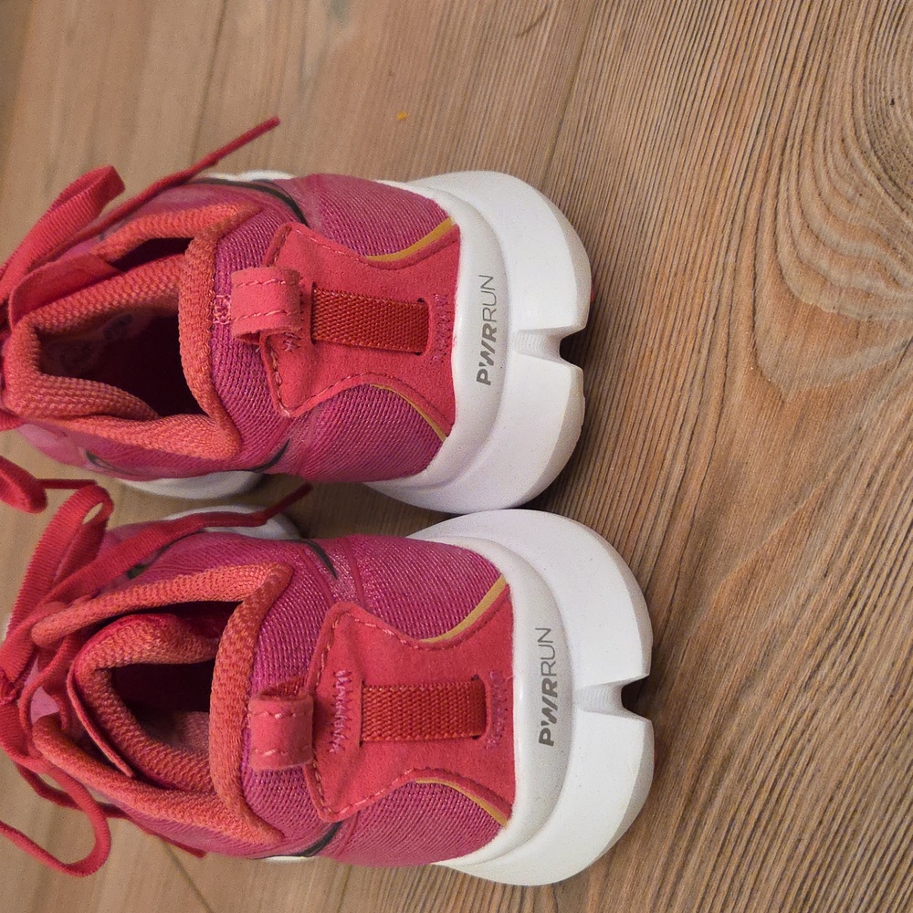 Saucony Women's Vibrant Pink Running Shoes Size 7 - Picture 7 of 7